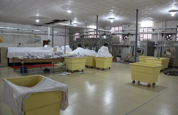 ���������Ž�ϴ������������ǩ��ϴ�·��豸������ͬ