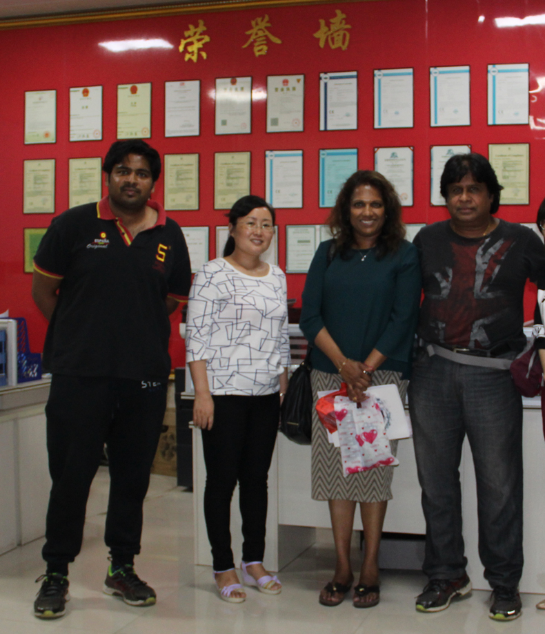 �ͻ�����